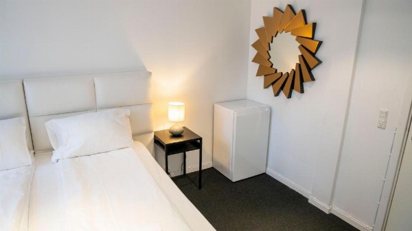 A Hotels City image 9
